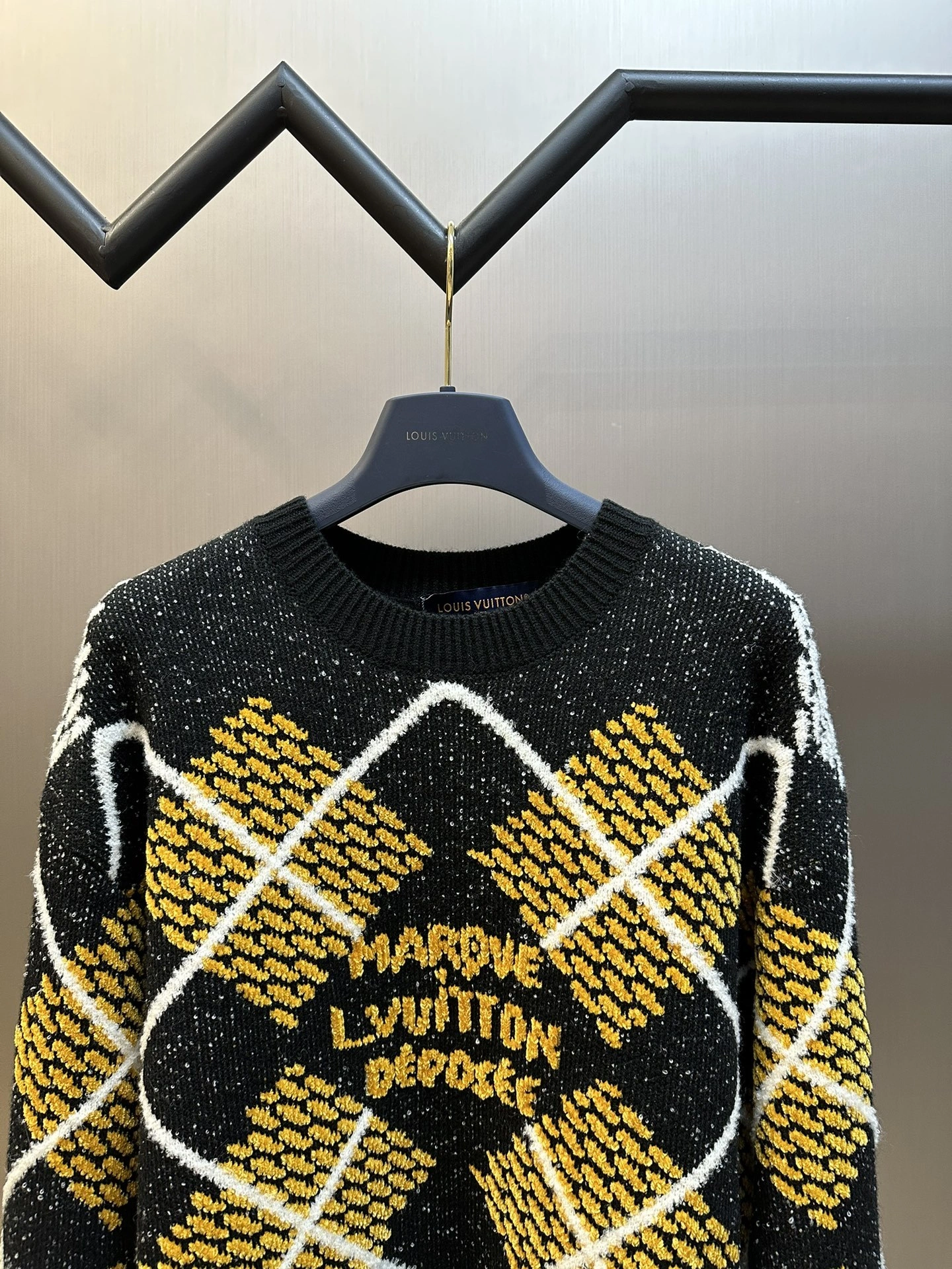 wg.luxury- 8V item:D-F468K3004